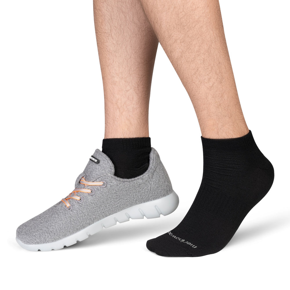 Giesswein | Sneaker Socken Merino Wolle | Schwarz Giesswein | Sneaker Socken Merino Wolle | Schwarz