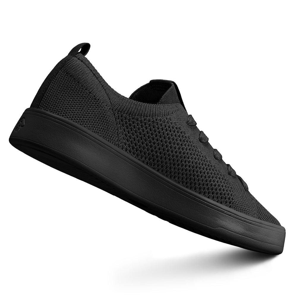 Giesswein | Wool Sneaker Damen - Federleichter Merino Sneaker | Solid Black Giesswein | Wool Sneaker Damen - Federleichter Merino Sneaker | Solid Black