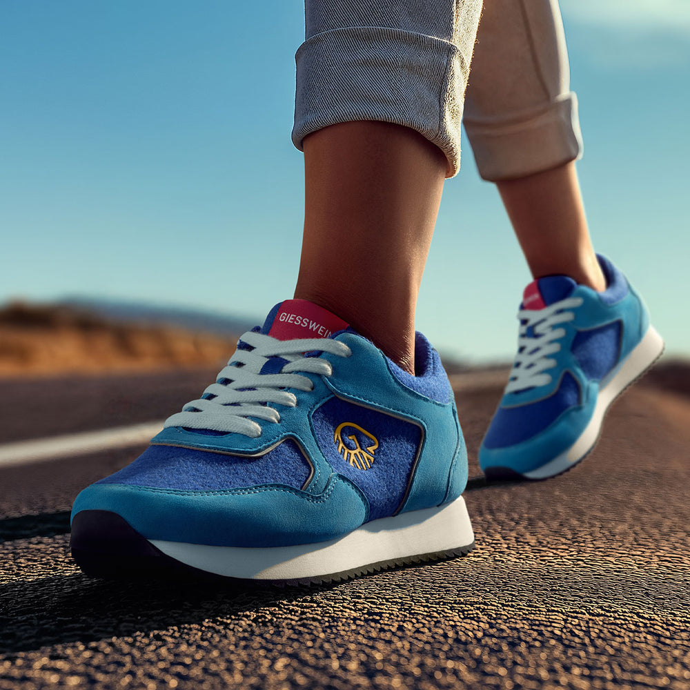 Giesswein | Retro Runner Damen | Königsblau Giesswein | Retro Runner Damen | Königsblau