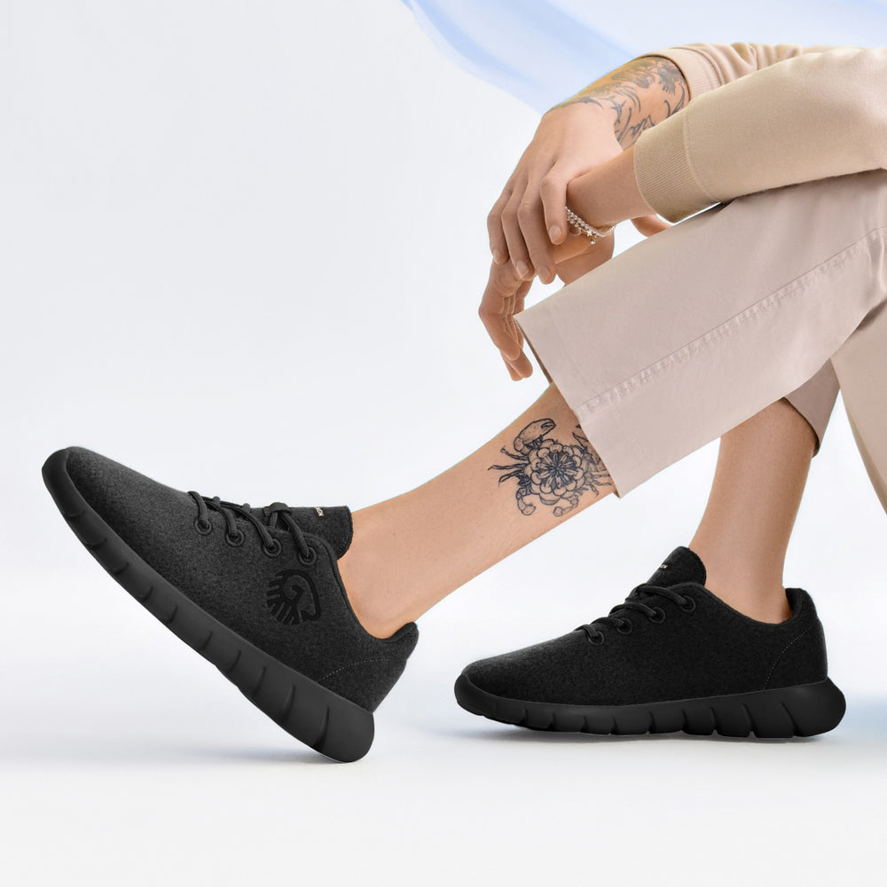 Giesswein | Merino Runners für Herren – Sneaker aus Merinowolle | Schwarz Giesswein | Merino Runners für Herren – Sneaker aus Merinowolle | Schwarz