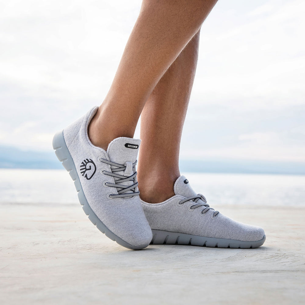 Giesswein | Merino Runners für Herren – Sneaker aus Merinowolle | Hellgrau Giesswein | Merino Runners für Herren – Sneaker aus Merinowolle | Hellgrau