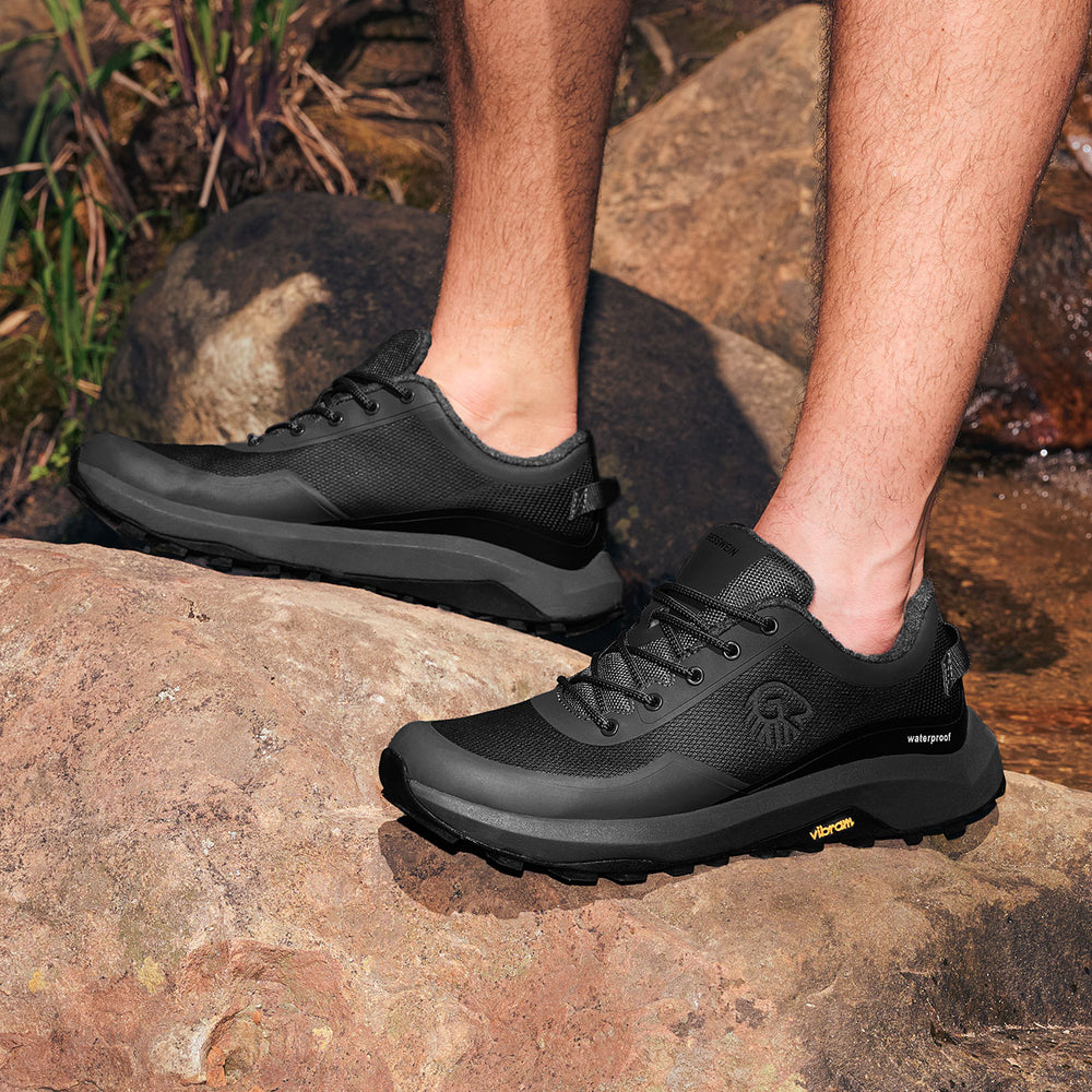Giesswein | Wool Trail X Herren – Trailrunning Schuh aus Merino Wolle | Raven